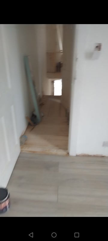 Room Credon Road in Greater London