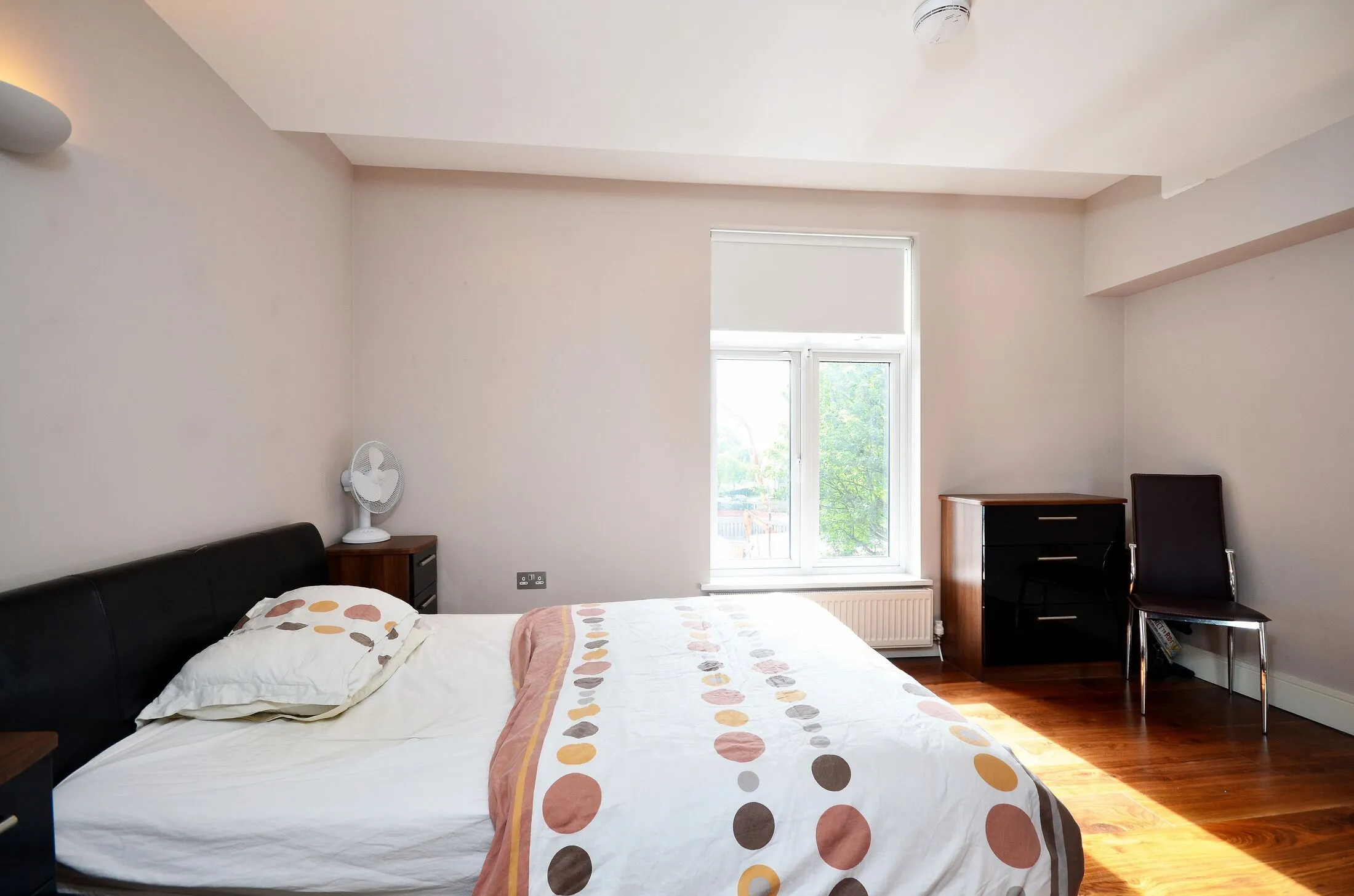 Flat Chaseley Court in Greater London