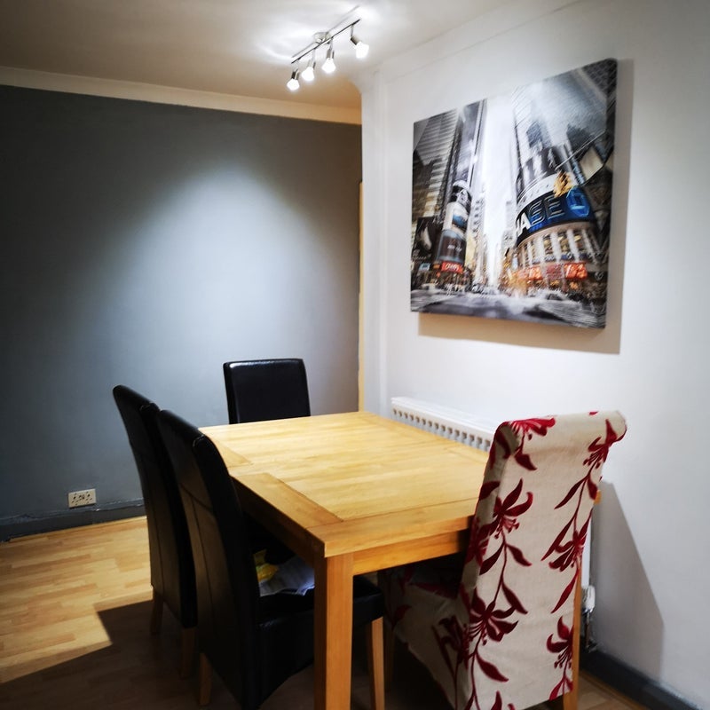 Room Northfield Avenue in East Staffordshire