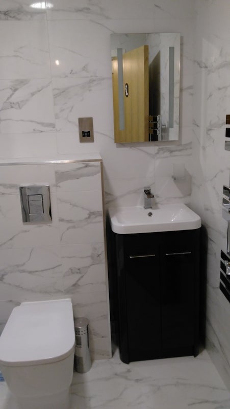 Room St. Davids Square in Greater London