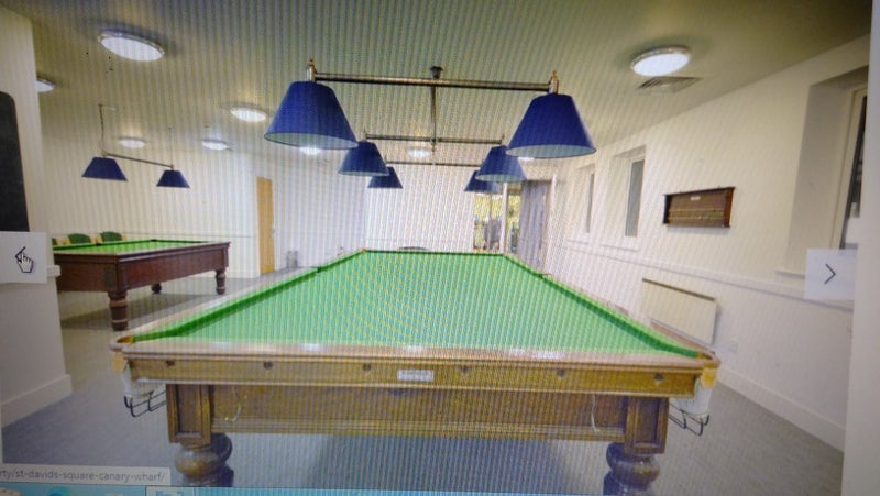 Room St. Davids Square in Greater London