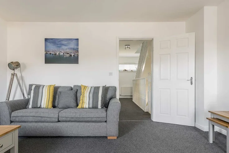 House Broomhill Way in Poole