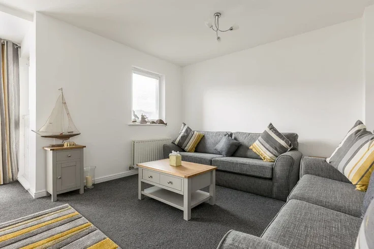 House Broomhill Way in Poole
