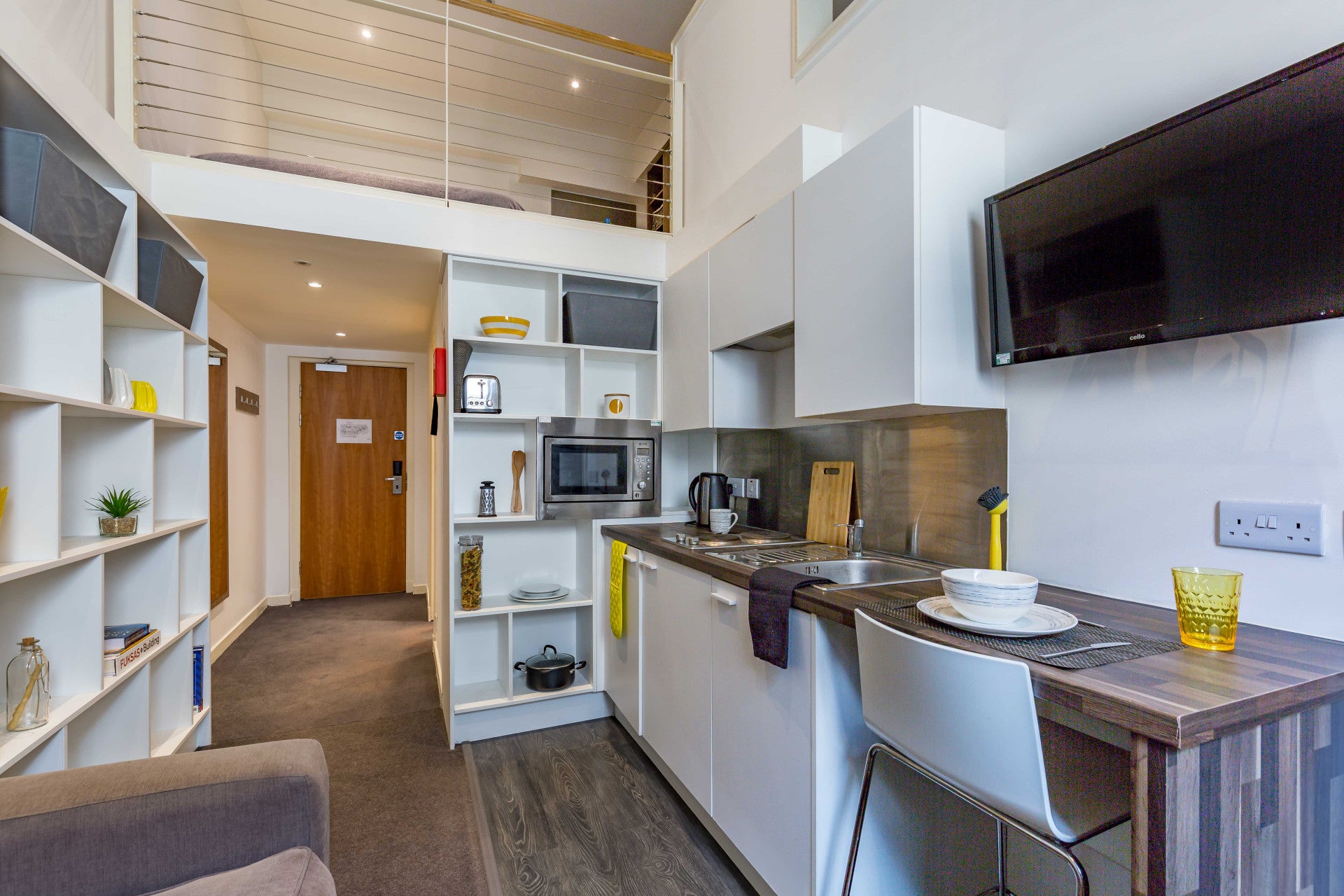 Flat Port Dundas Place in Glasgow
