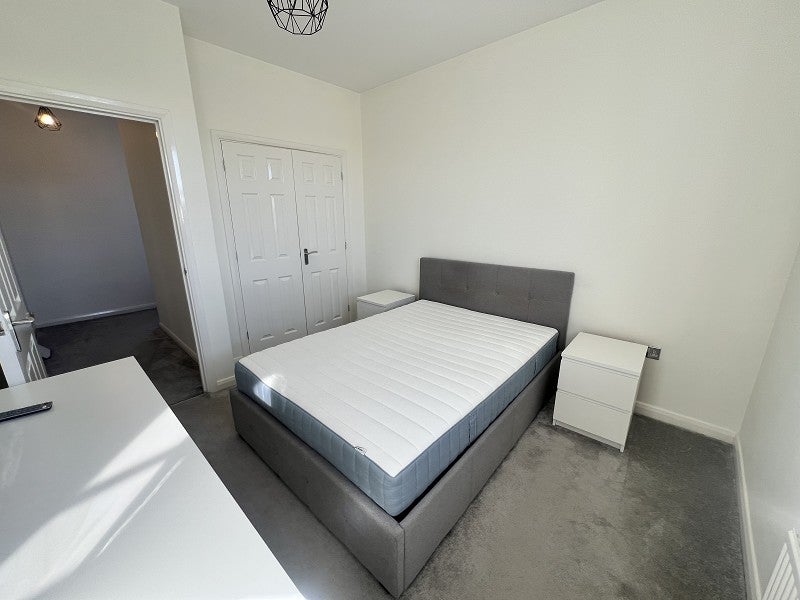 Flat Stedeham Road in Great Denham