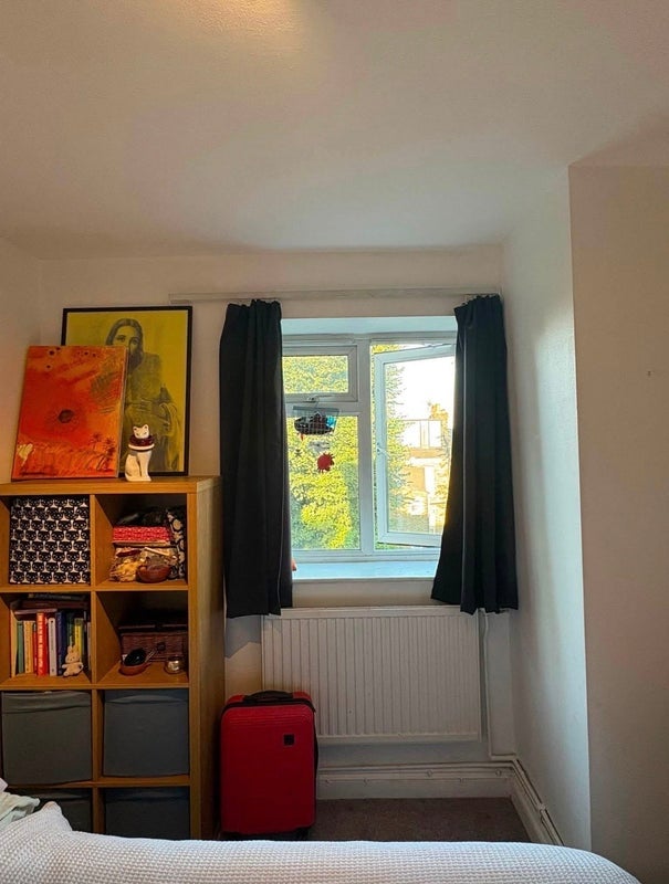 Room Petherton Road in Greater London
