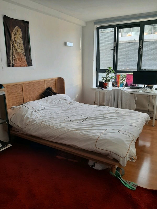 Room Luke Street in Greater London