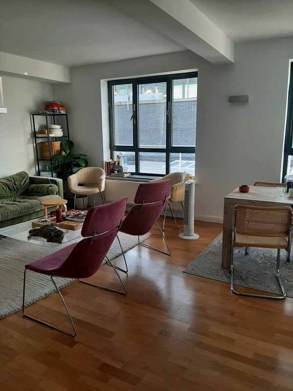 Room Luke Street in Greater London