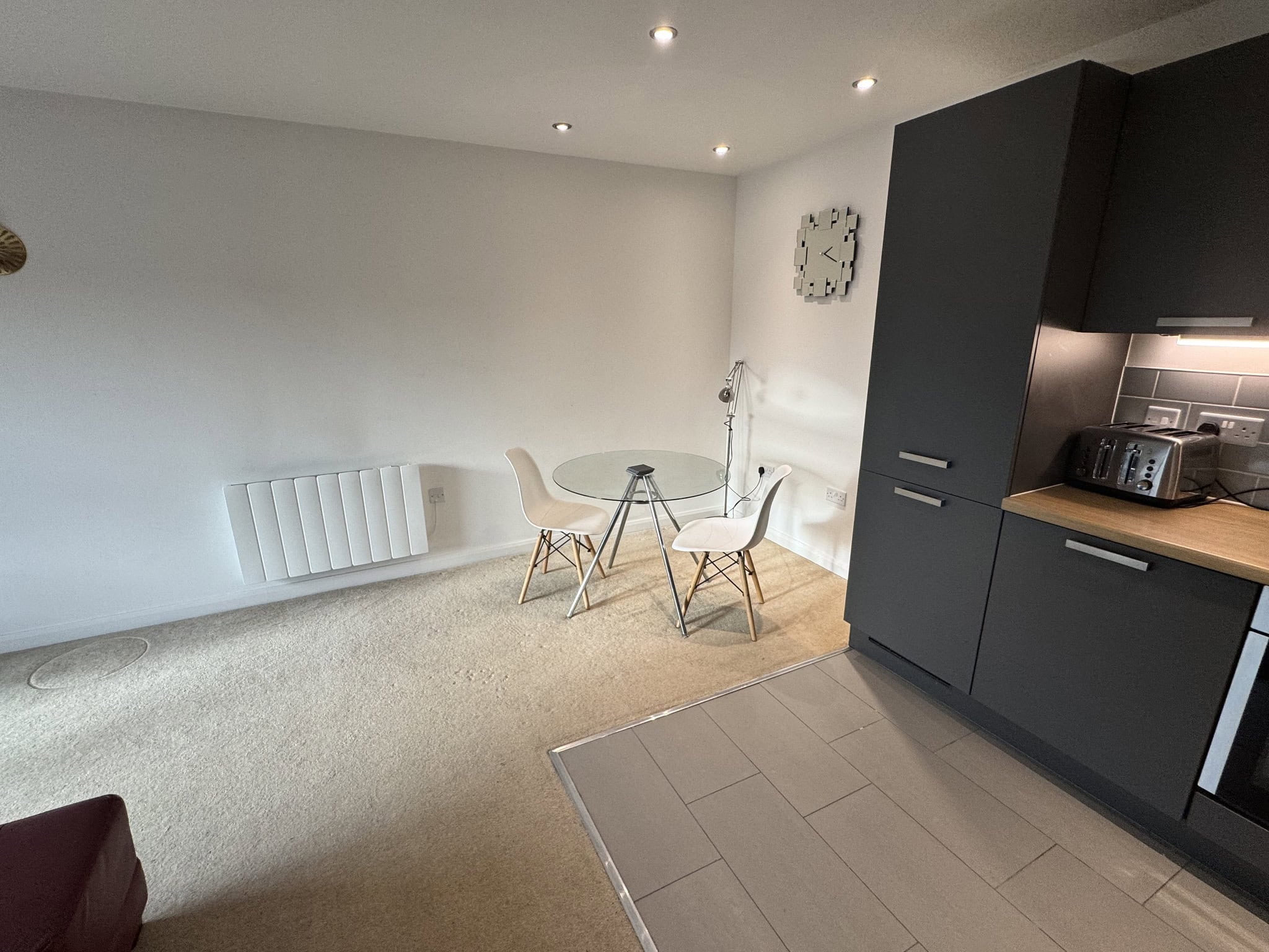 Flat Raglan Street in Wolverhampton
