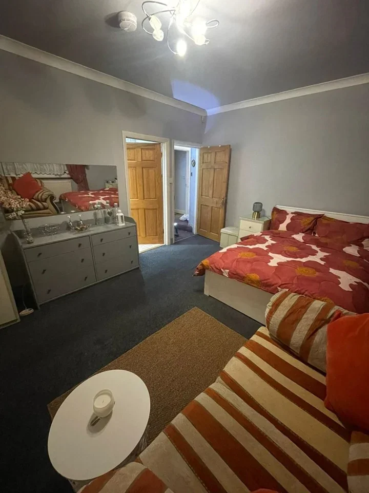 Room The Drive in Greater London