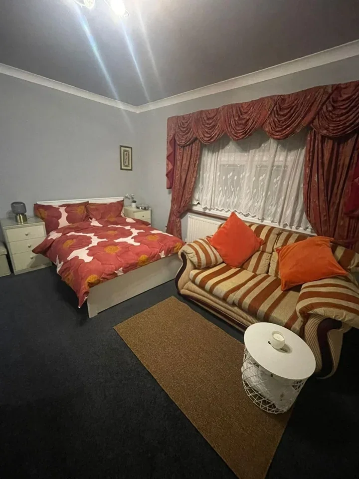 Room The Drive in Greater London