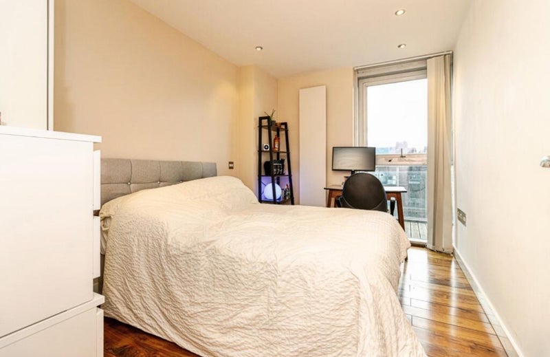 Room Clowes Street in Salford