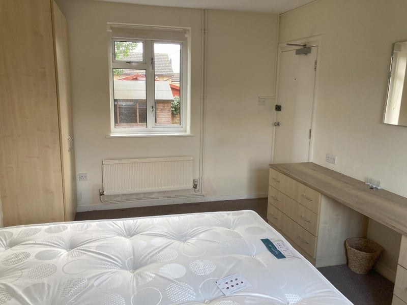 Room London Road in East Hertfordshire