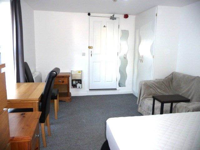 Flat Exon Mews in Exeter
