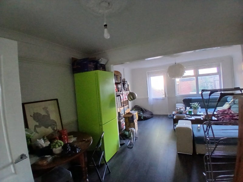 Room Brunswick Road in Greater London