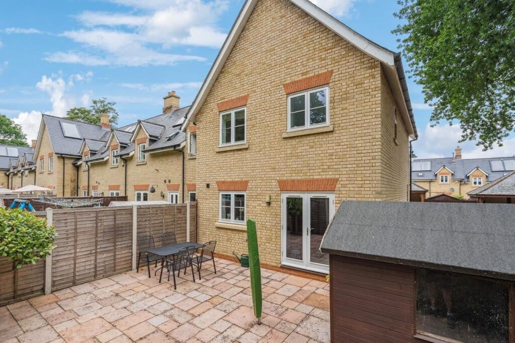 House Stuart Court in Tempsford