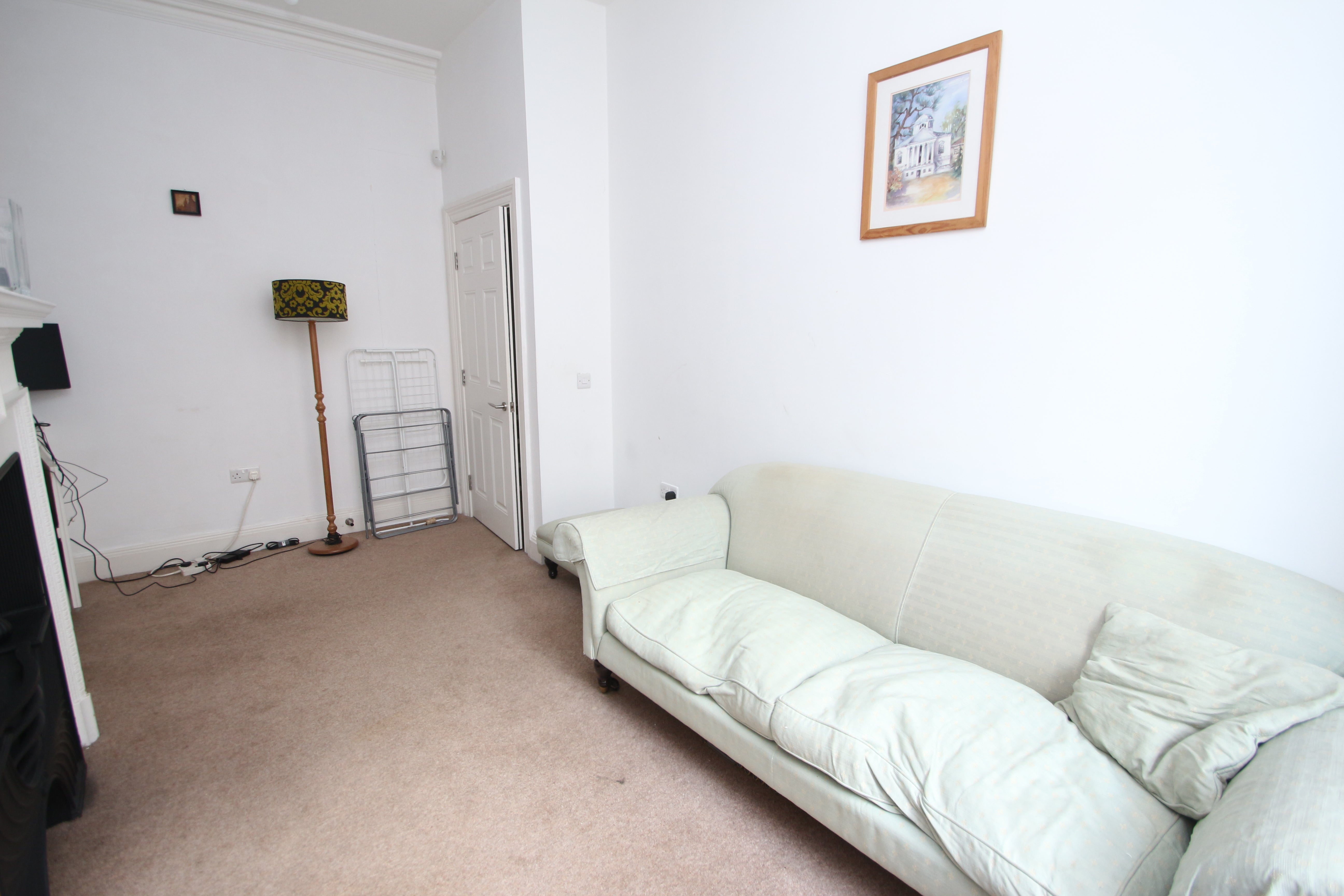 Flat Higham Place in Newcastle upon Tyne