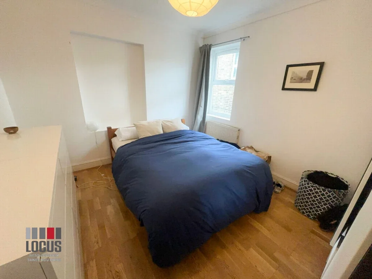 Flat Amhurst Road in Greater London