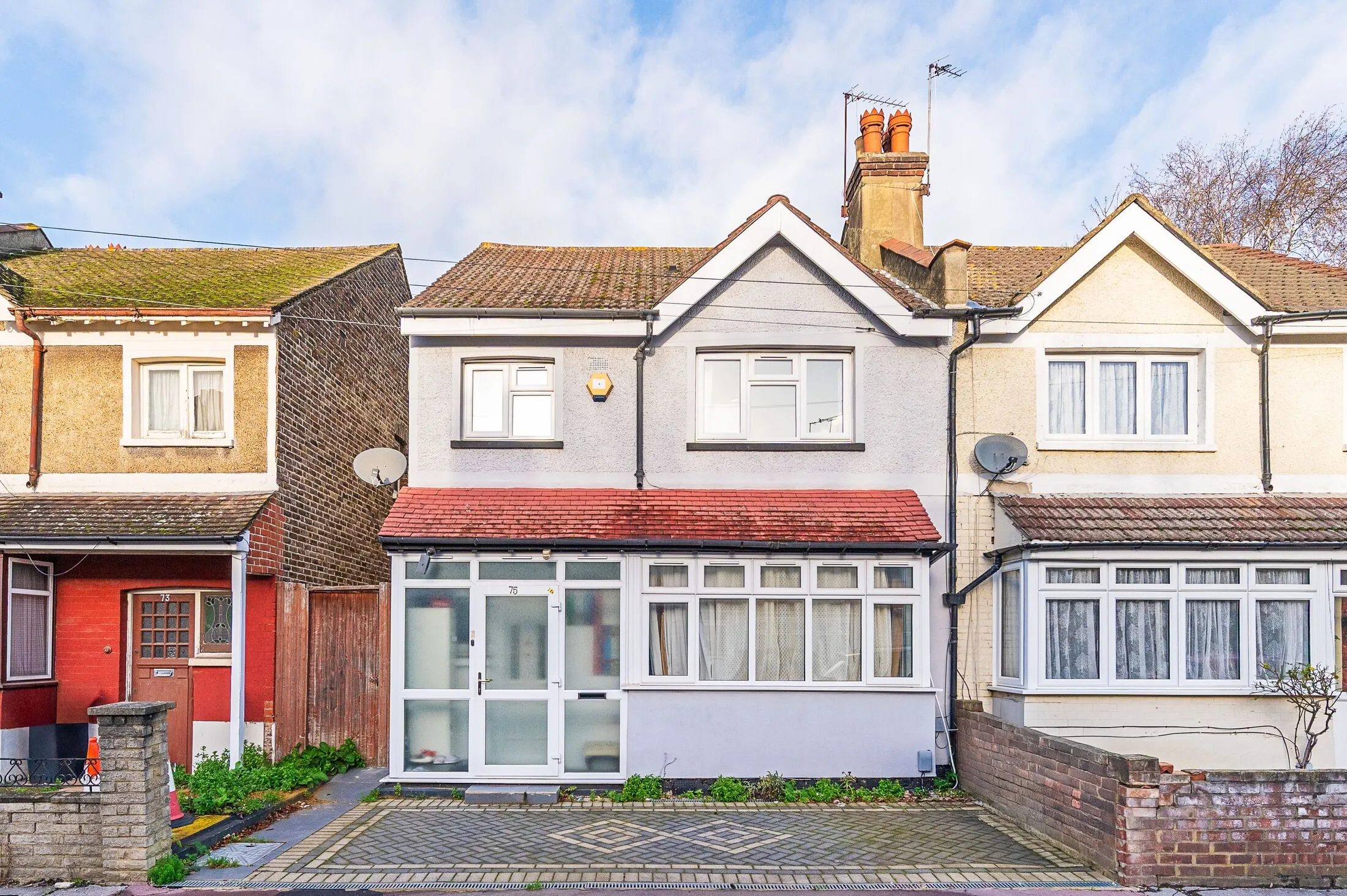 House Elmwood Road in Greater London