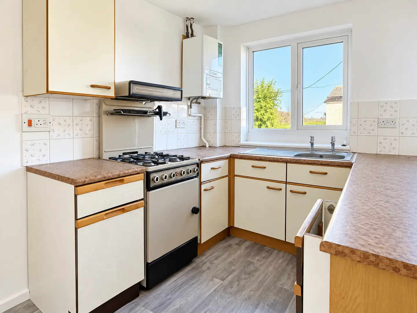 House Star Lane in Folkestone and Hythe District