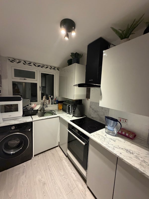 Room Quinton Road in Birmingham