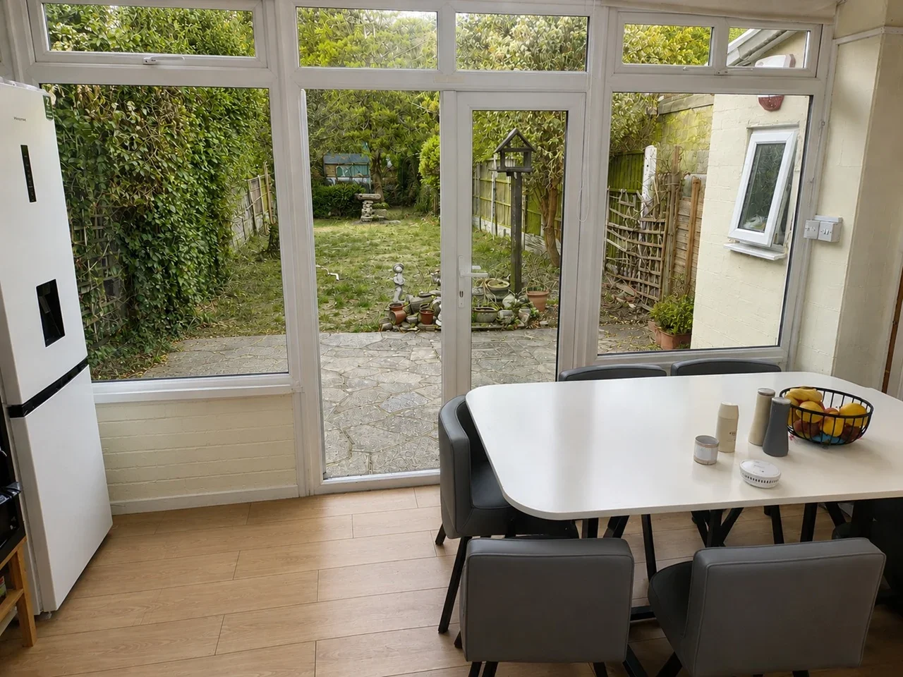 Room Hazelbrouck Gardens in Greater London