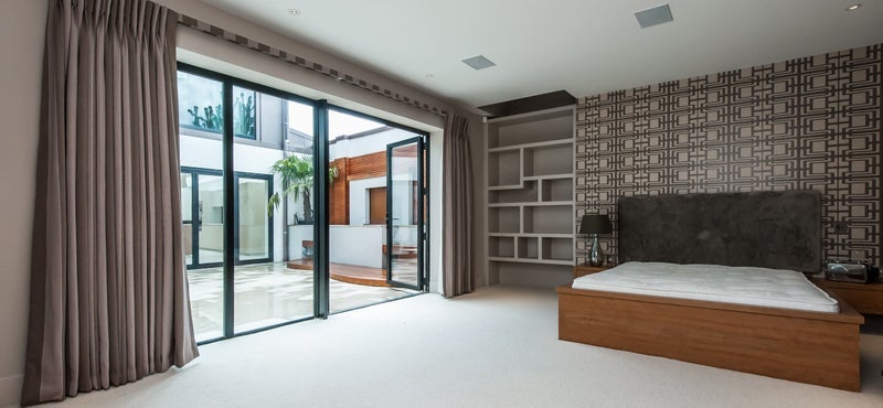 House Kimber Road in Greater London