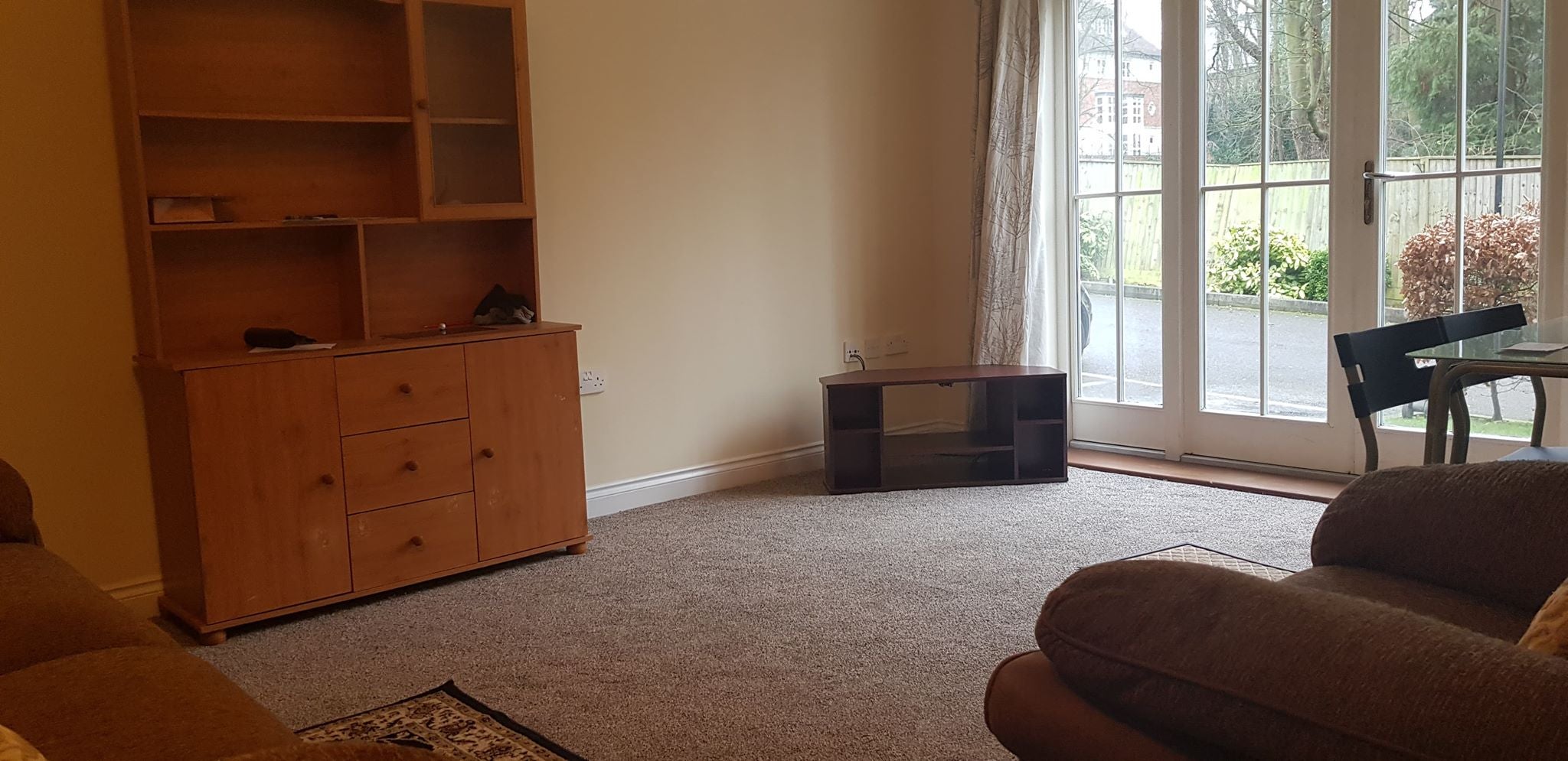 Flat Cottage Close in Greater London