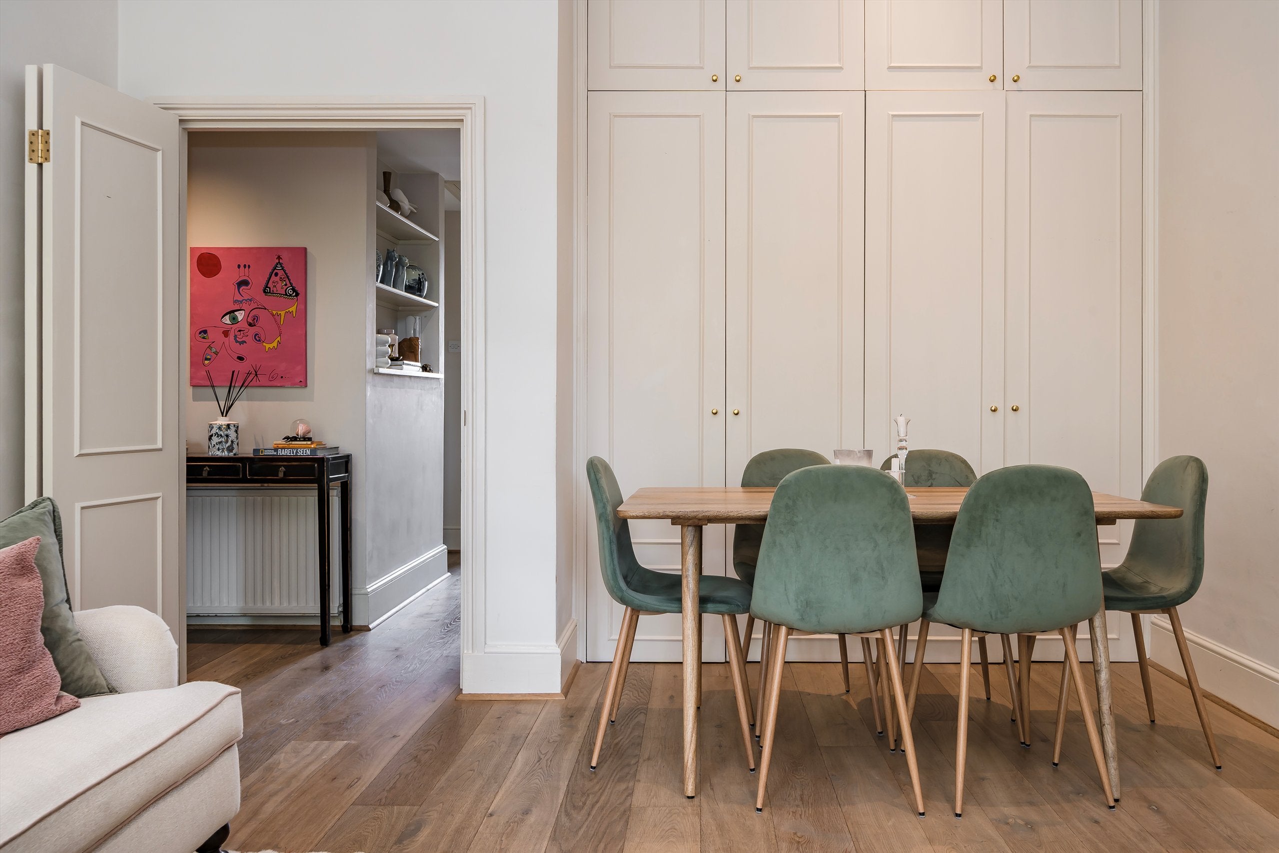 Flat Harrington Gardens in Greater London
