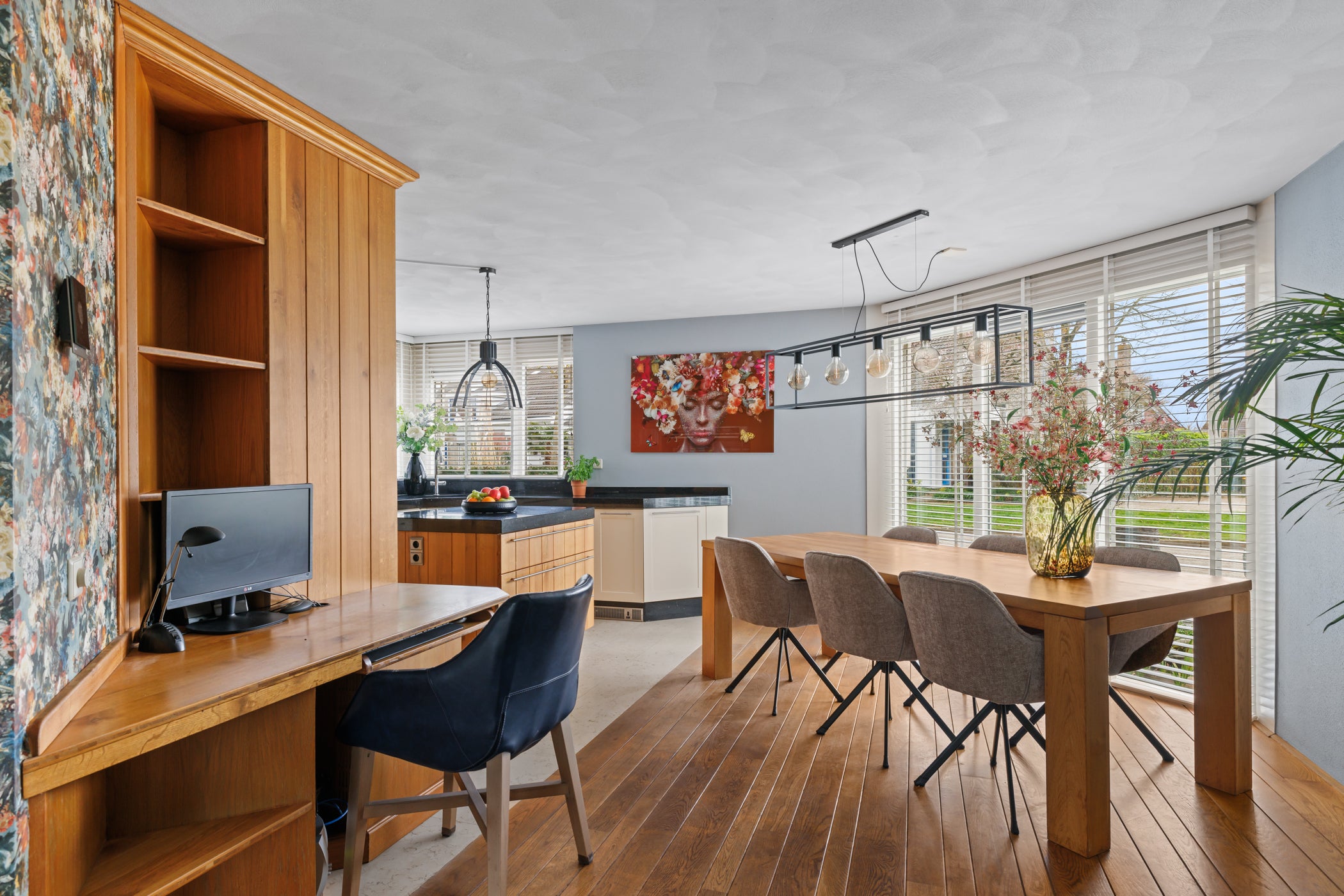 Vrijstaande woning te koop: Gravenborch 14, Houten