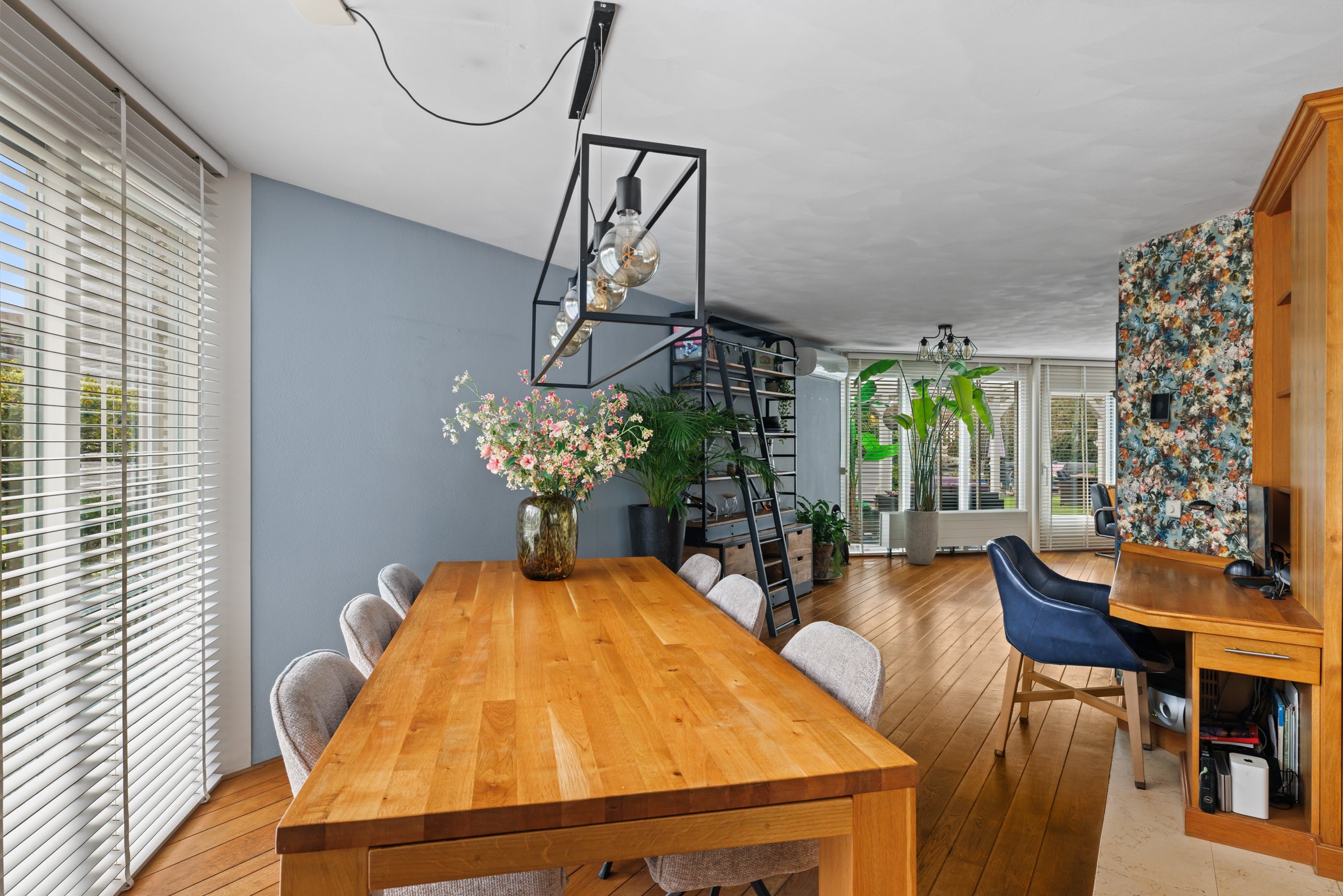 Vrijstaande woning te koop: Gravenborch 14, Houten