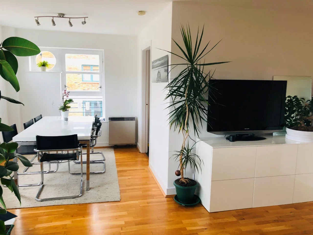 Flat Canary Riverside in Greater London