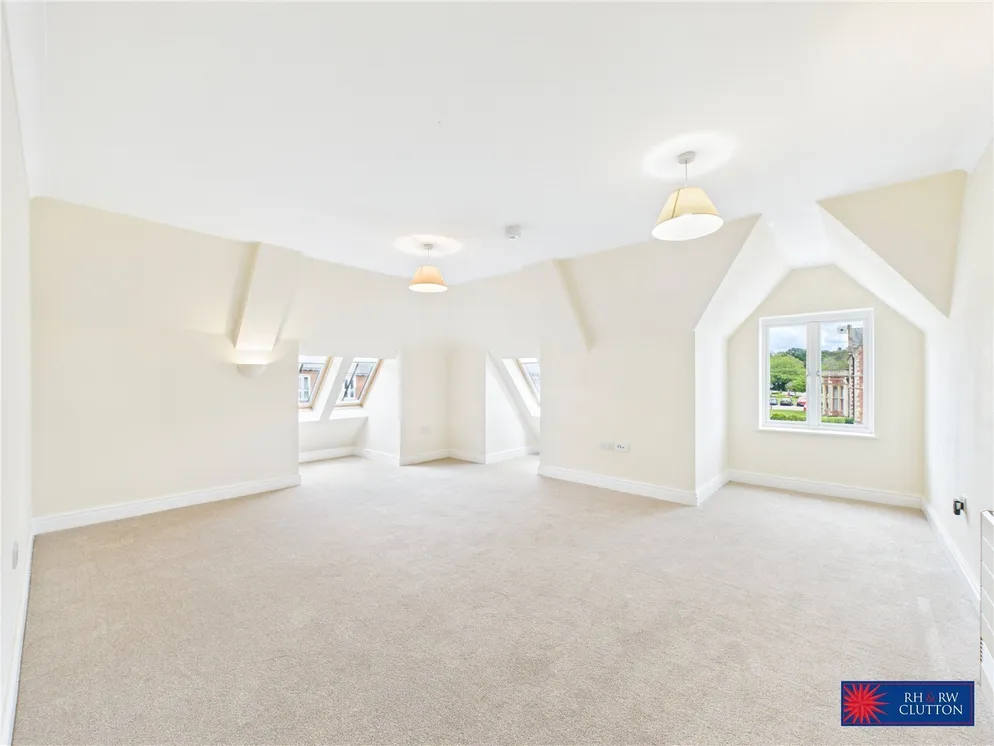 Flat Lewes Road in Wealden