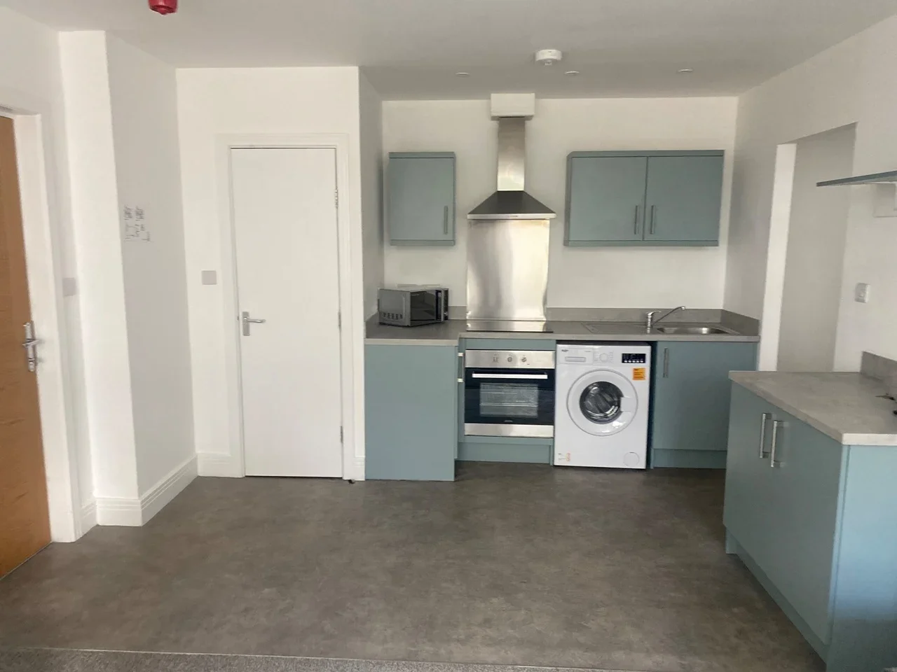 Flat Newport Crescent in Middlesbrough