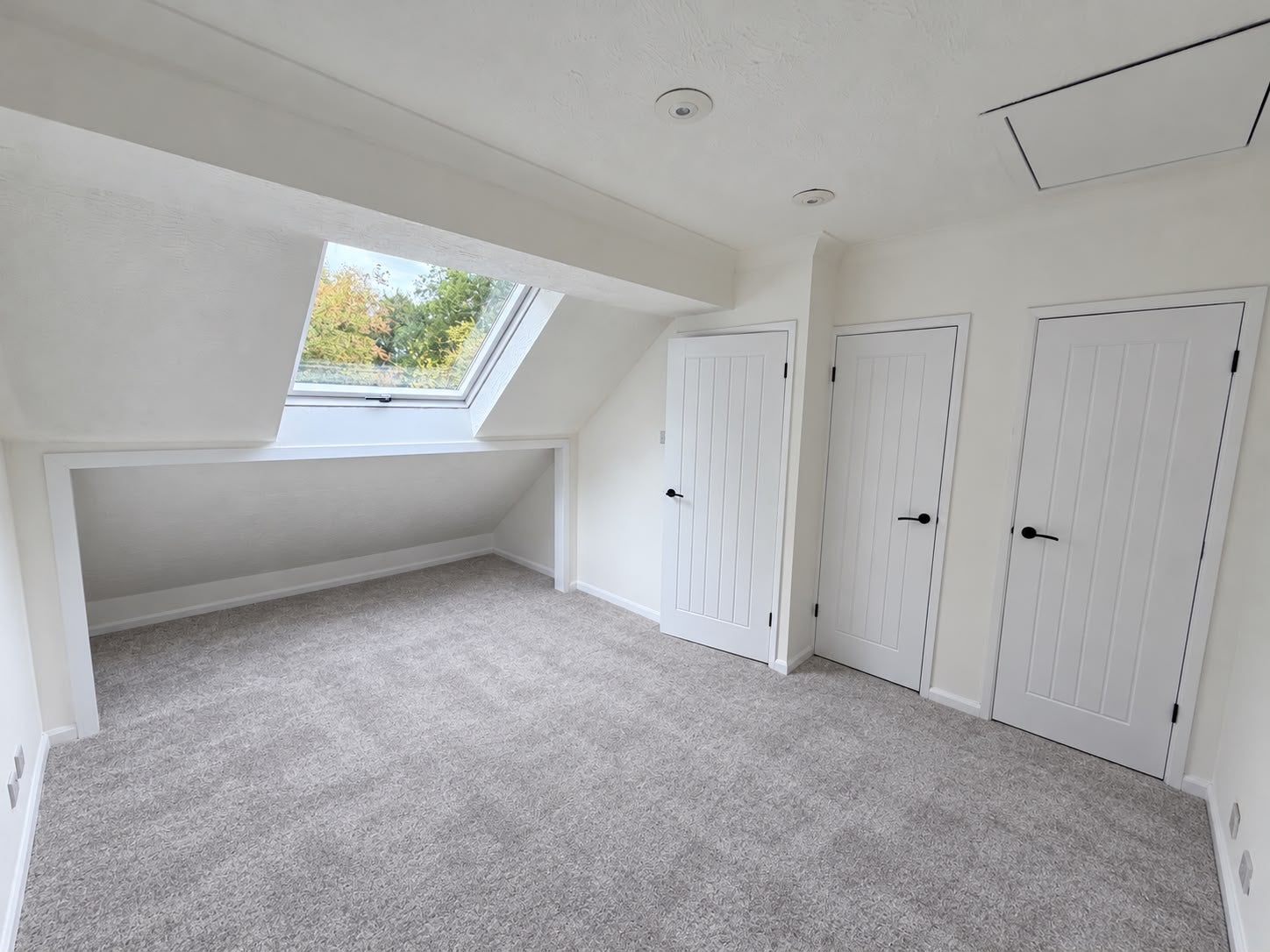 Flat Lavington Grange in Peterborough