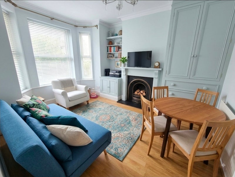 Room Heaton Road in Manchester