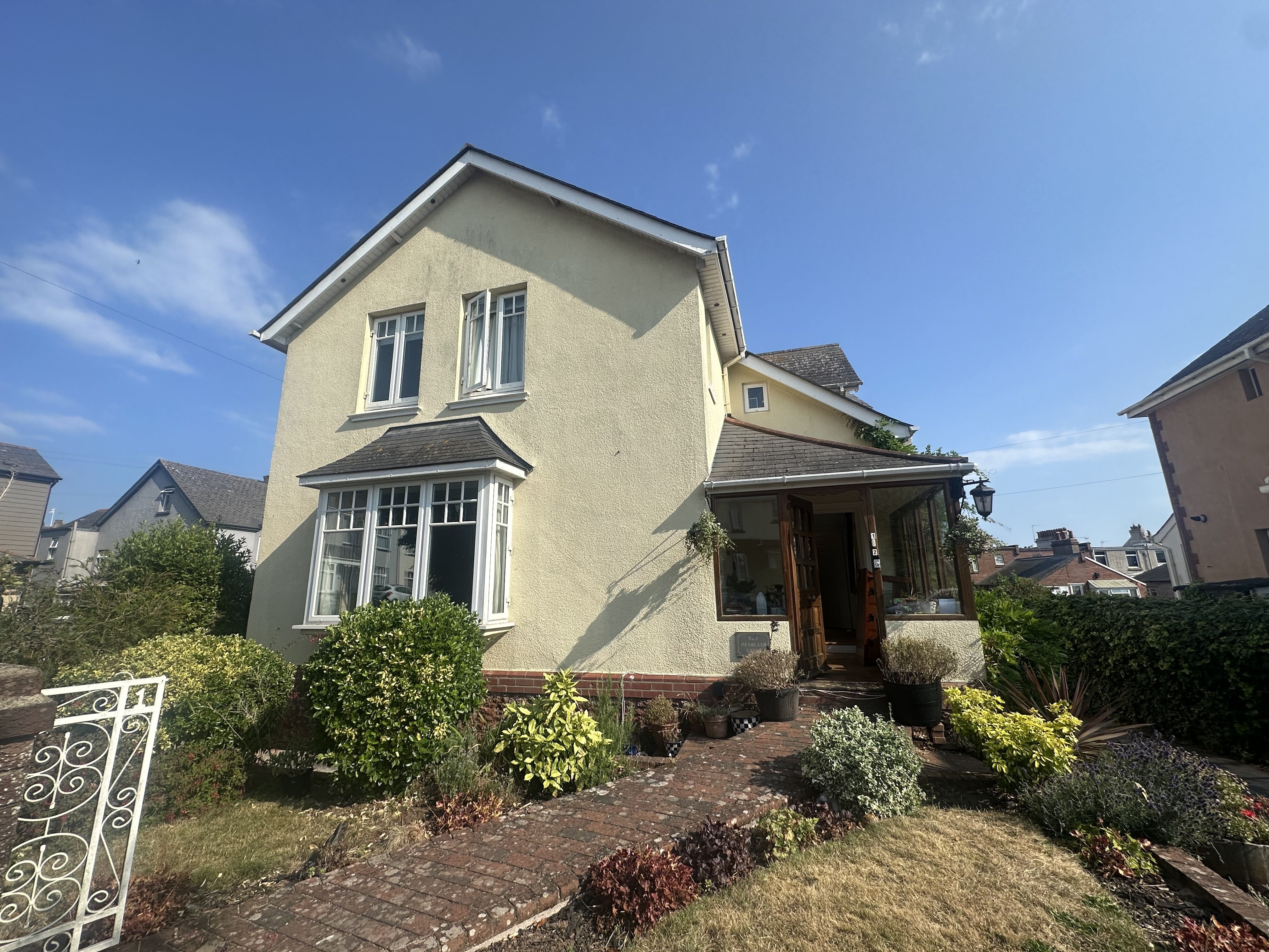 Flat Headland Grove in Paignton