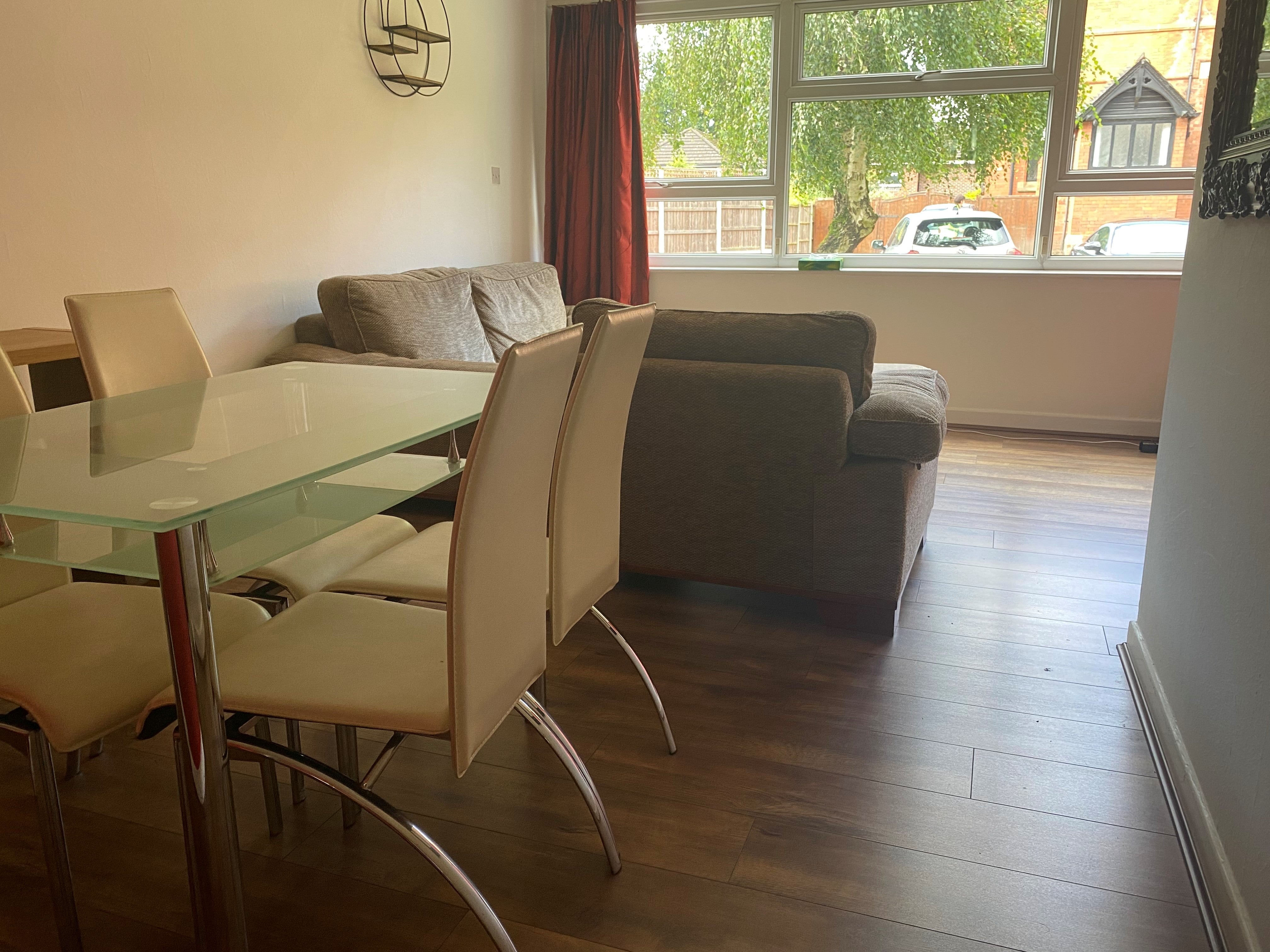 Flat Mersey Road in Manchester