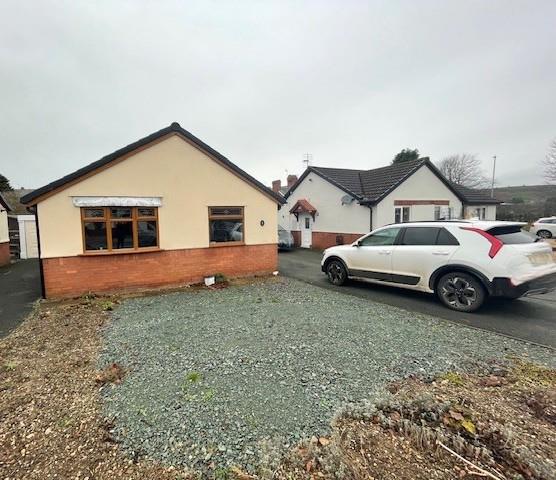 House Maplehurst Drive in Oswestry