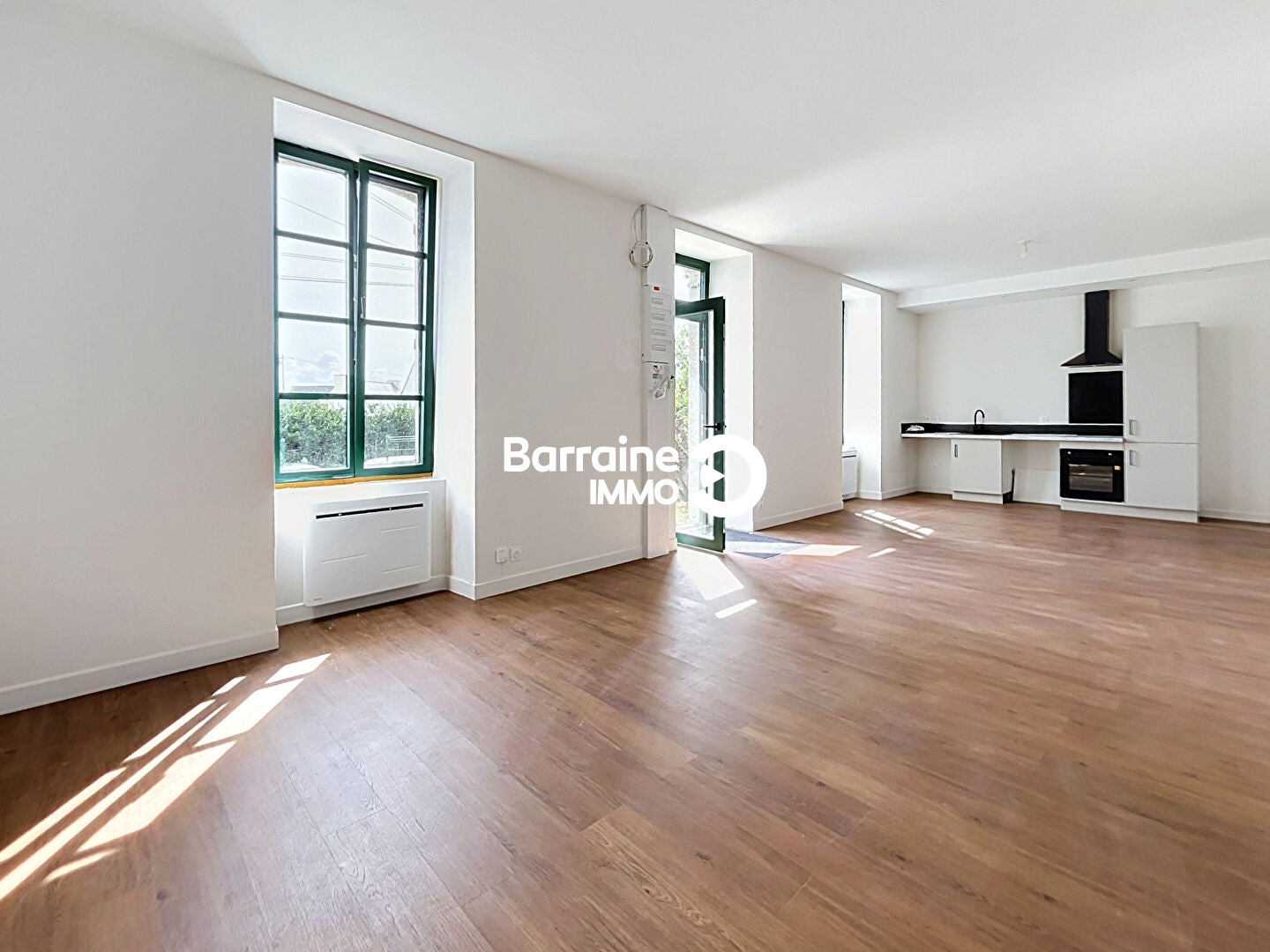 Flat Rue Saint-Pol-Roux in Camaret-sur-Mer
