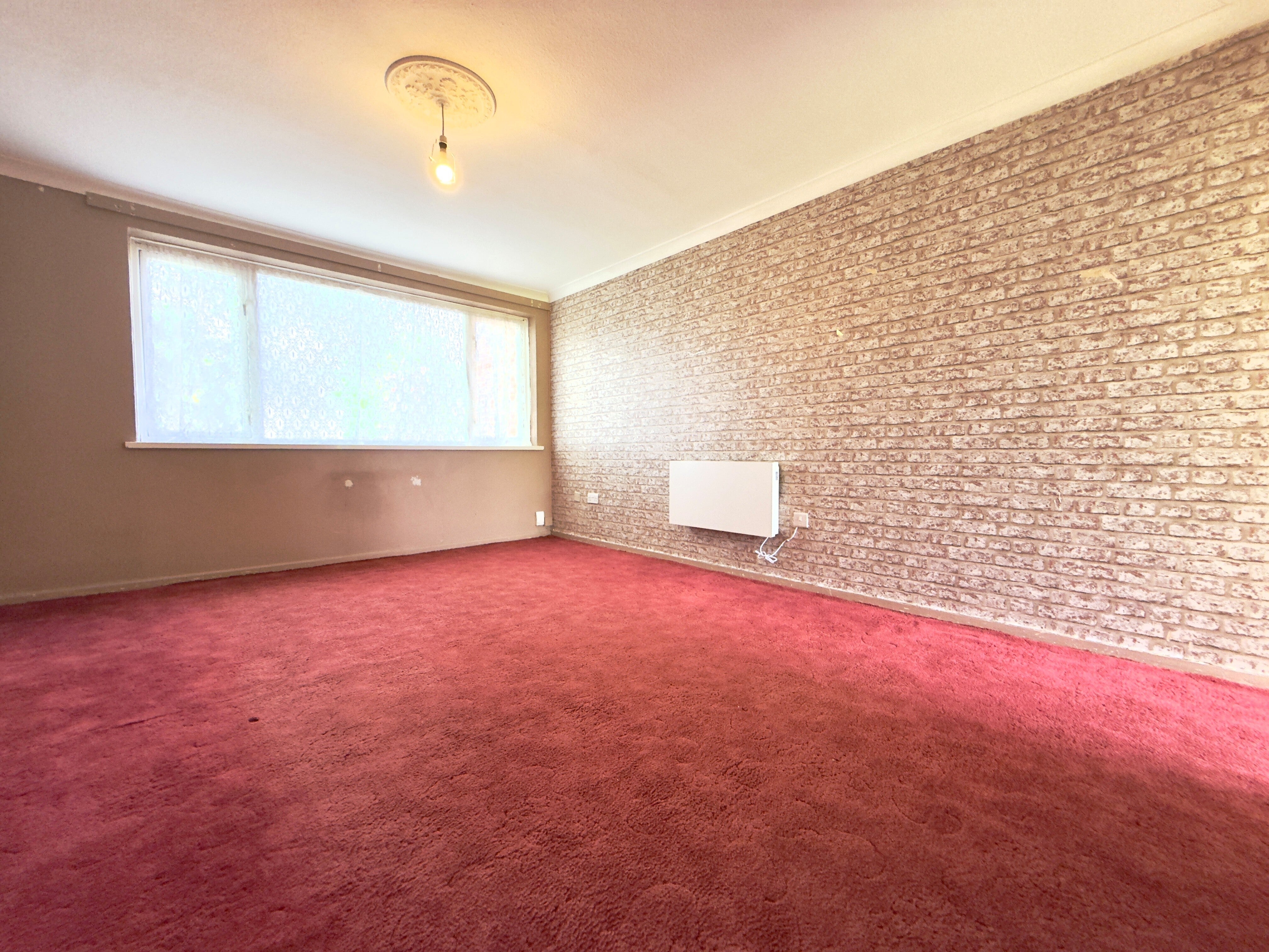 Flat Regent Walk in Birmingham