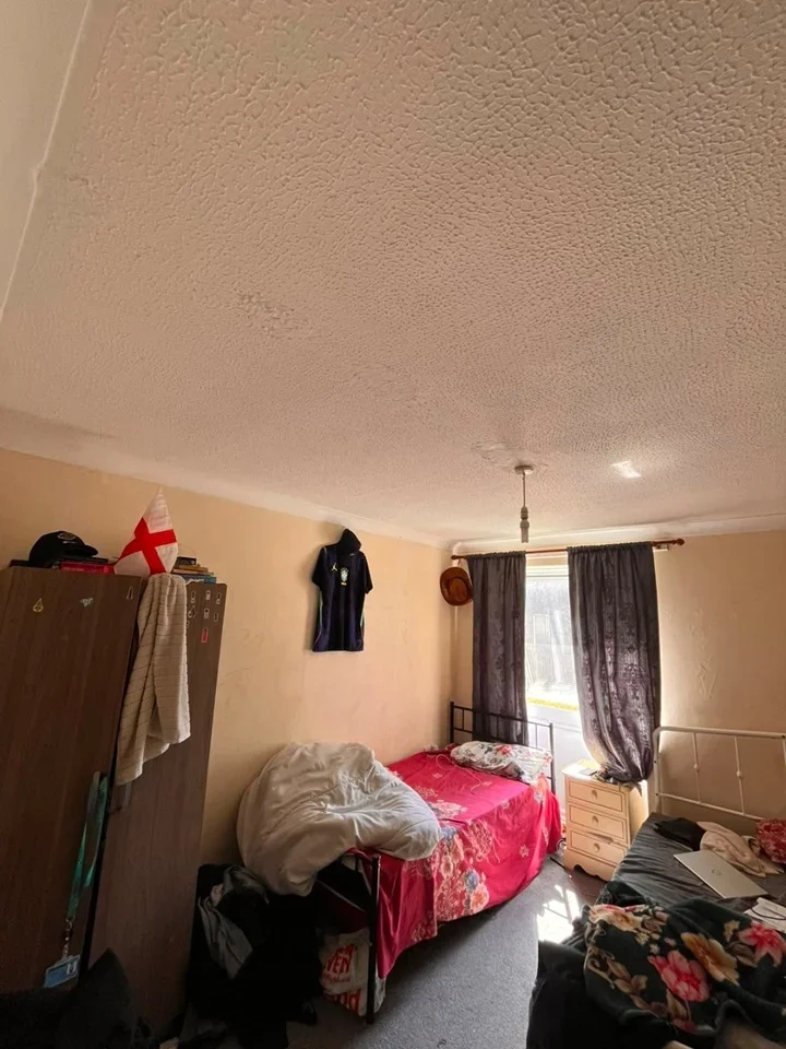 Room Dalberg Way in Greater London