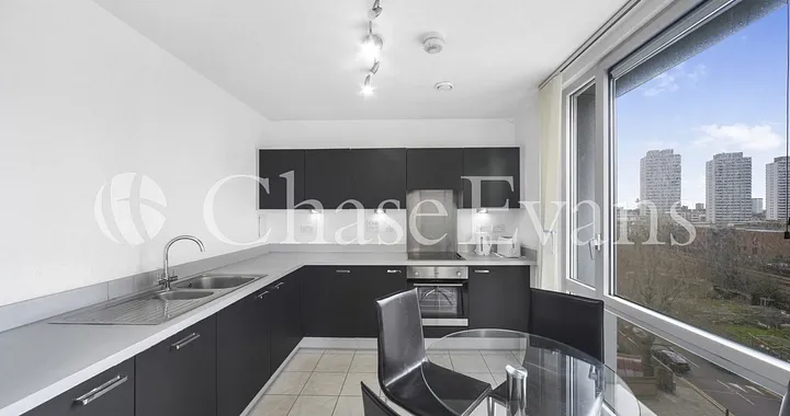 Flat Devons Road in Greater London
