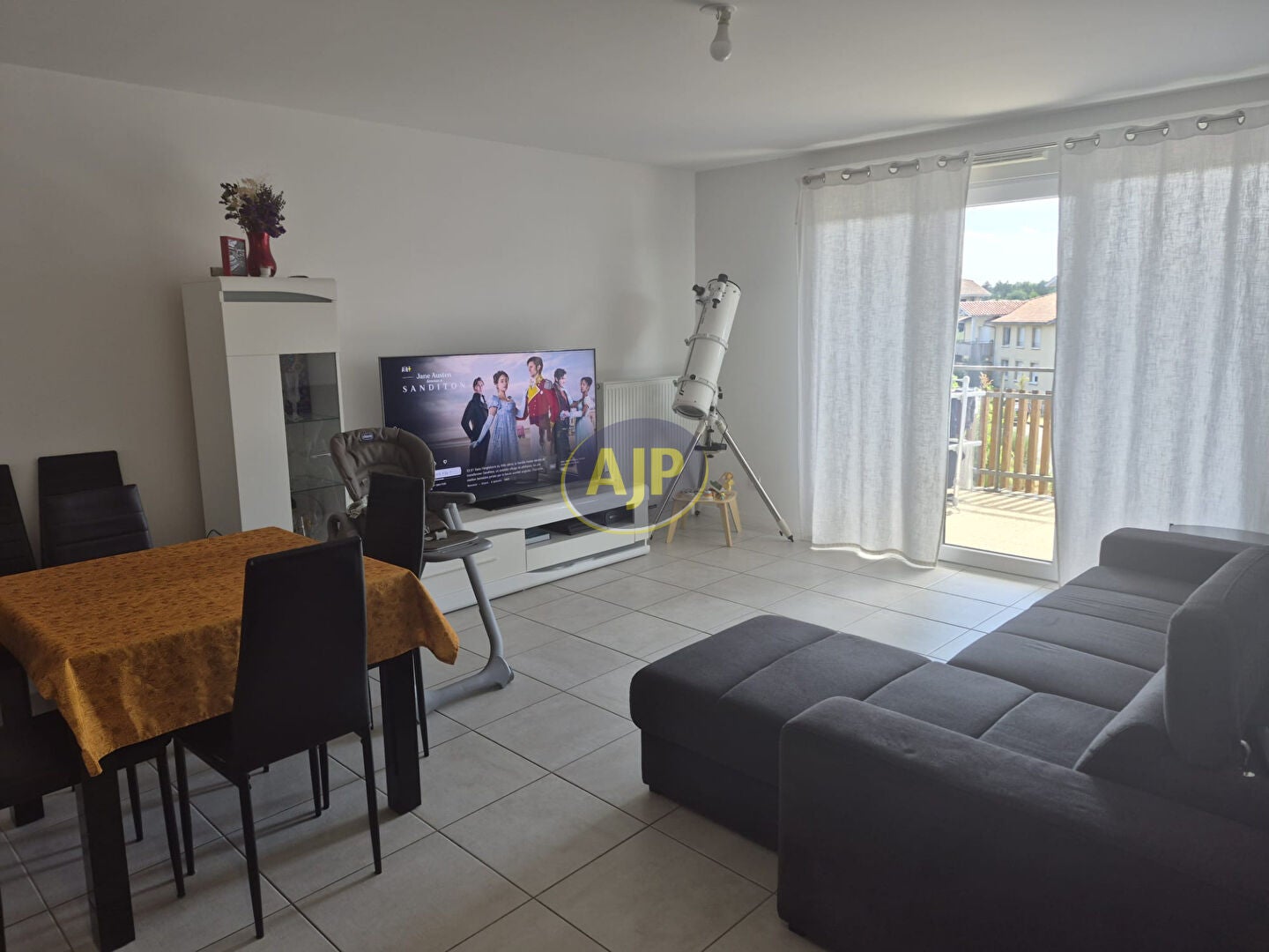 Appartement Route des Cygnes à Pontours