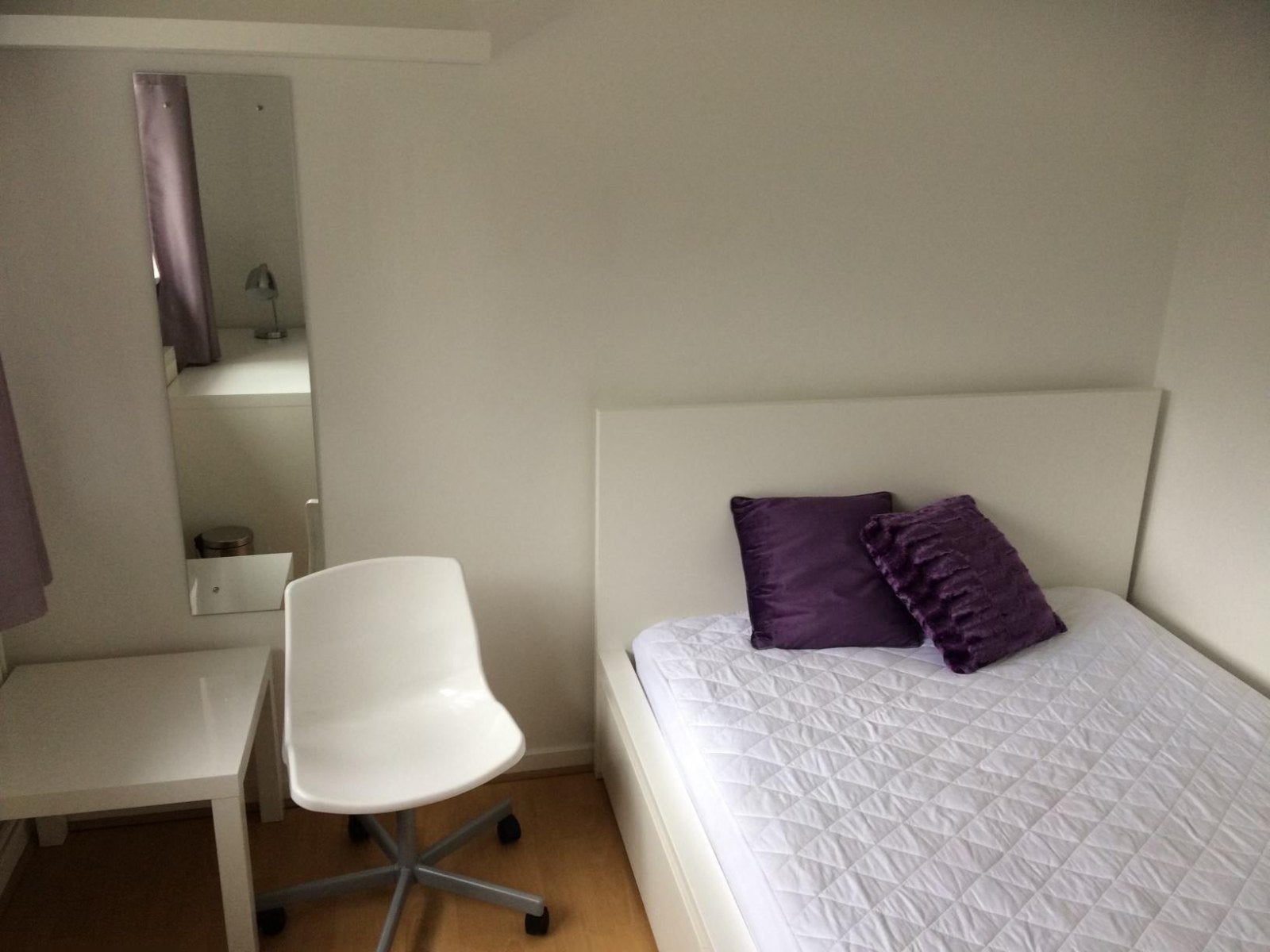 Room Green Dell in Canterbury