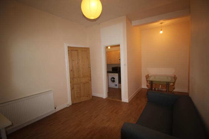 Flat Wardlaw Street in City of Edinburgh