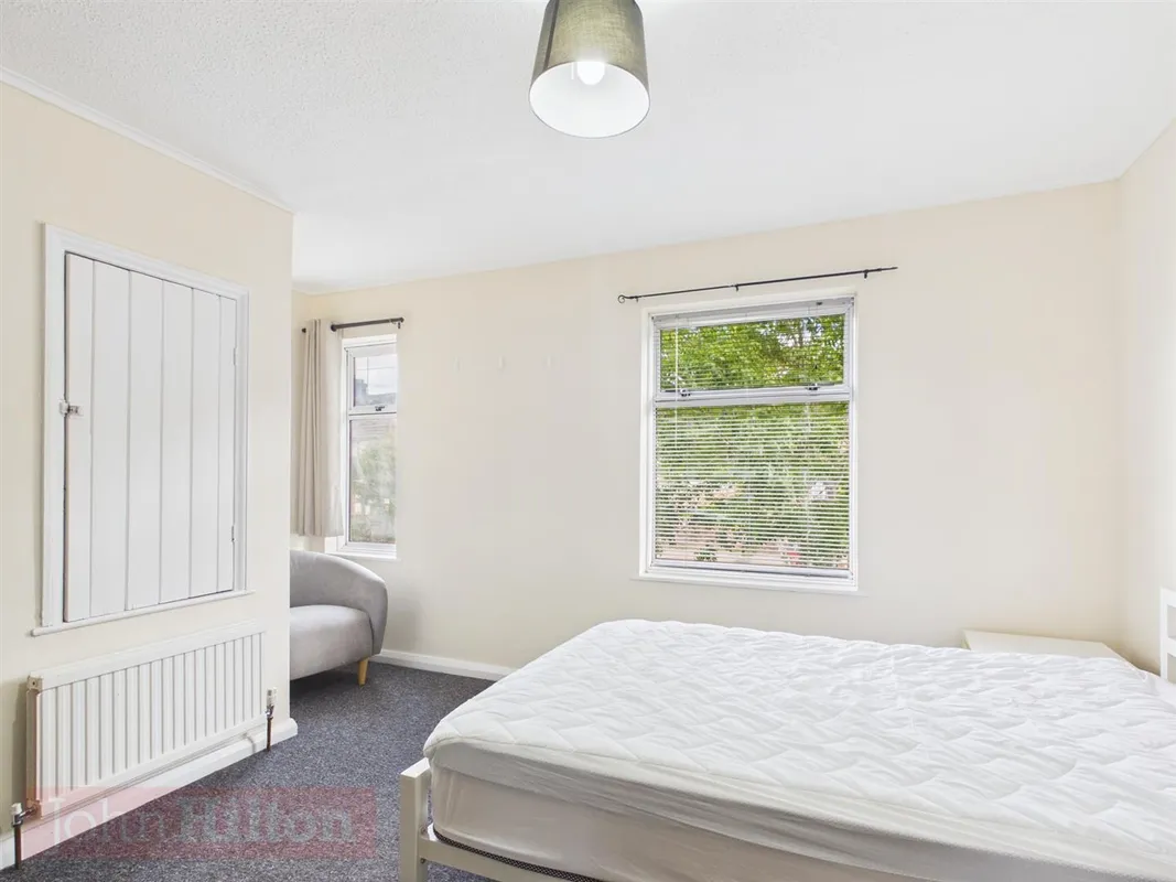 Flat Newick Road in Brighton