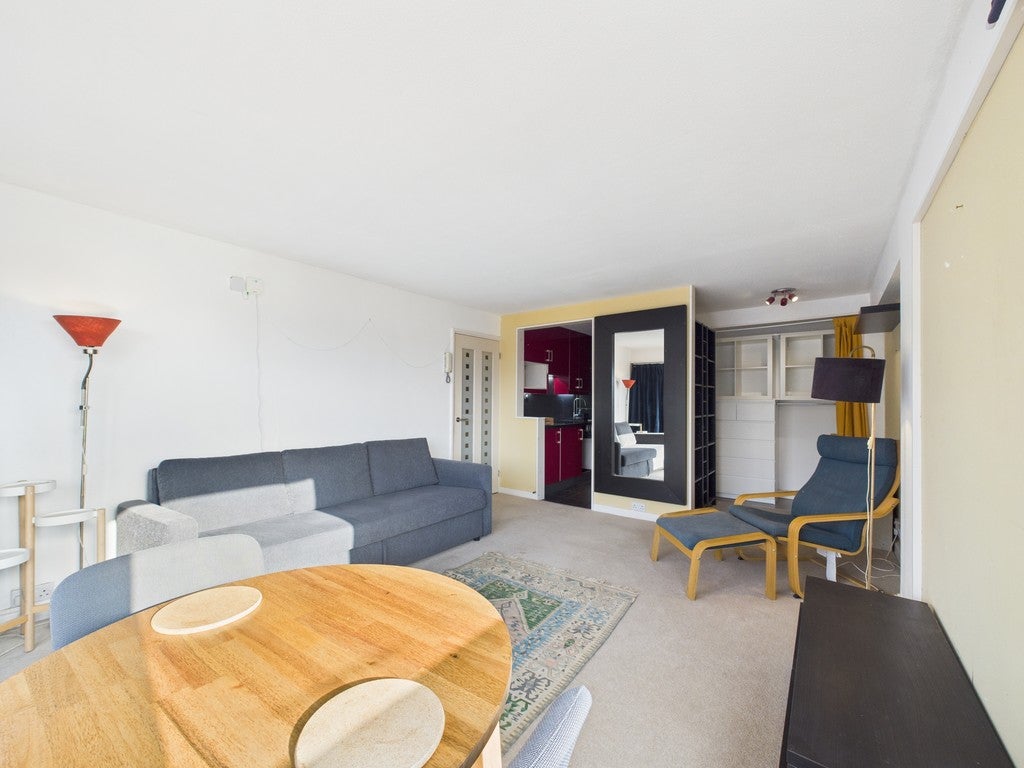Flat Park Row in Bristol