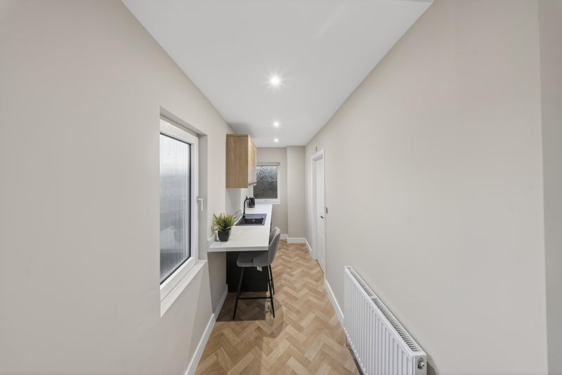 Flat Goldswong Terrace in Nottingham