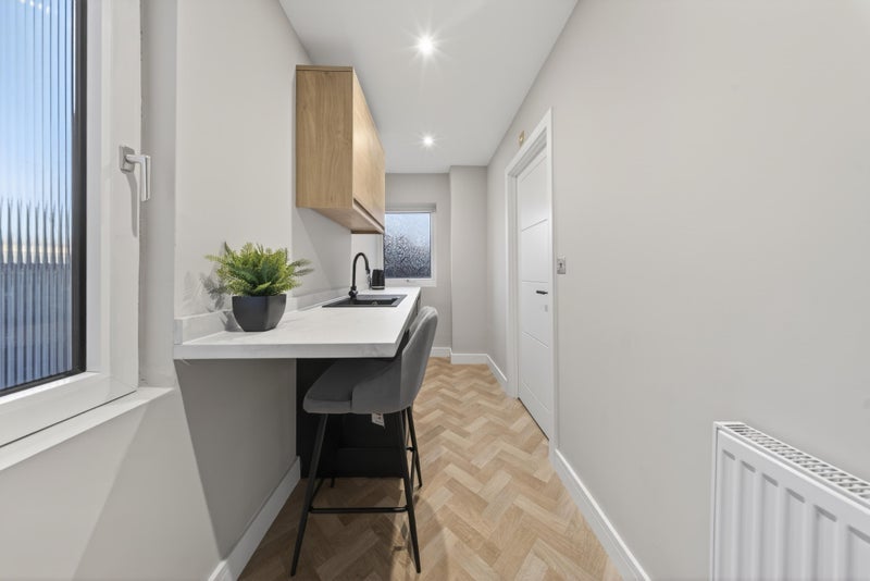 Flat Goldswong Terrace in Nottingham